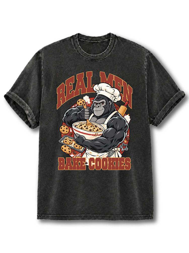REAL MEN BAKE COOKIES Washed T-Shirt